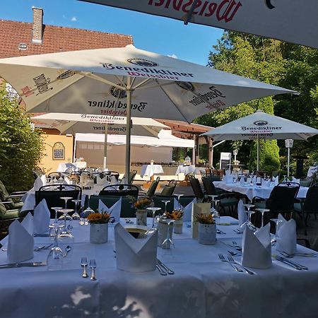 Hotel Holter Schlosskrug Schloß Holte-Stukenbrock Eksteriør bilde